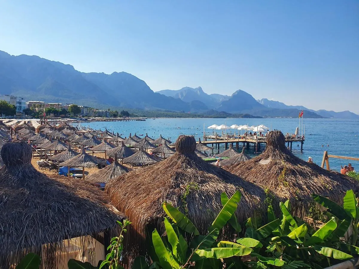 Stunning Suite In Oeluedeniz With Seaview And Pool Oludeniz