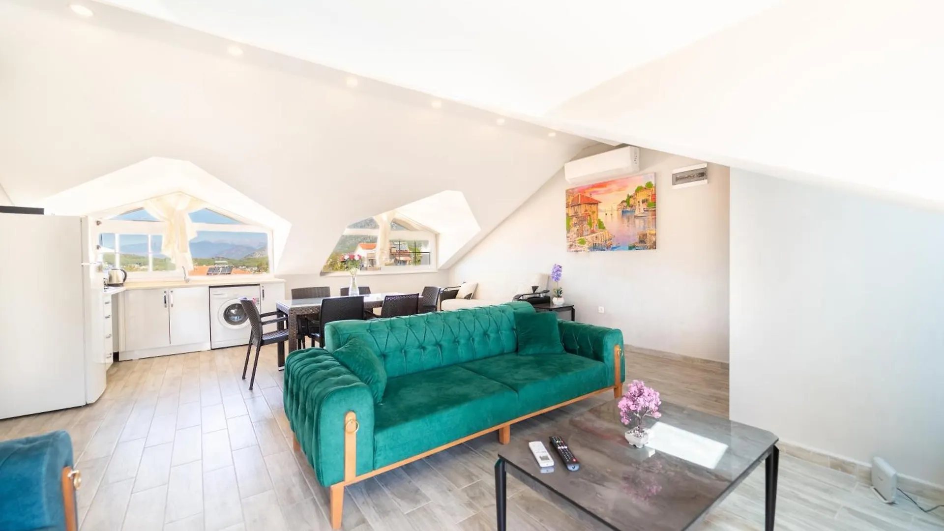 Stunning Suite In Oeluedeniz With Seaview And Pool Apartment Oludeniz